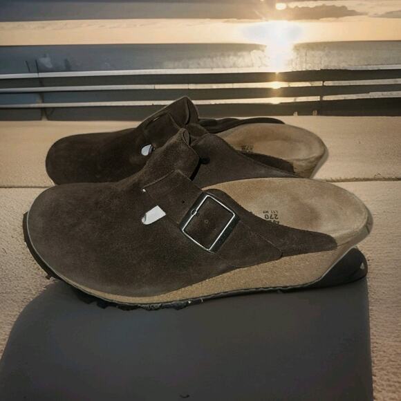 Birkenstock Papillio Fanny Wedge EUC Brown Suede Size EU 42 US 11 - Picture 1 of 8